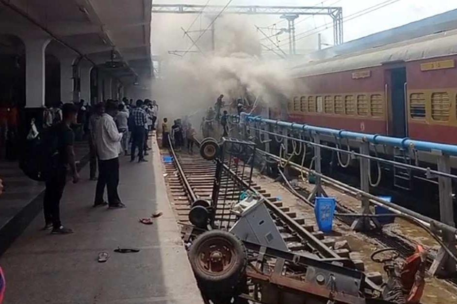 72 trains cancelled following violence at Secunderabad station