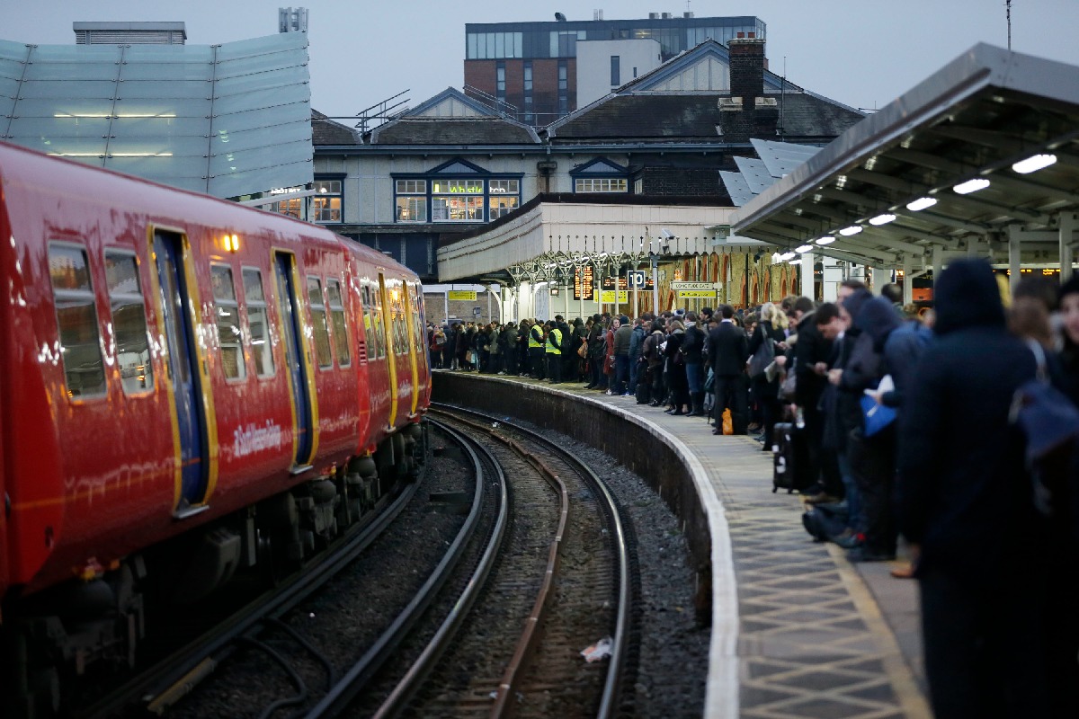 UK faces biggest rail strike in 30 years