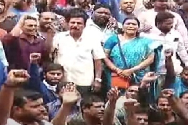 Hyd: 20,000 workers of 24 crafts launch strike demanding wage rise, break to film shootings