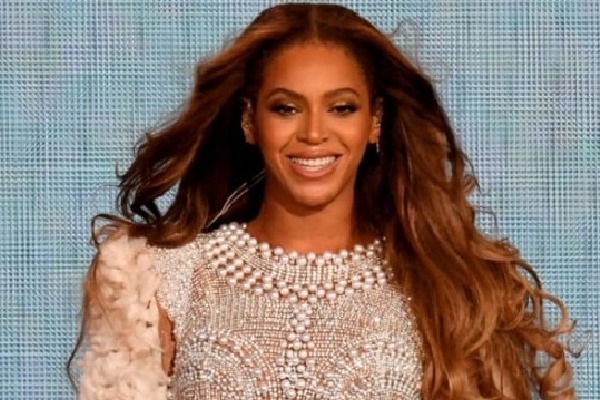 Beyonce's new song is a huge hit with Michelle Obama