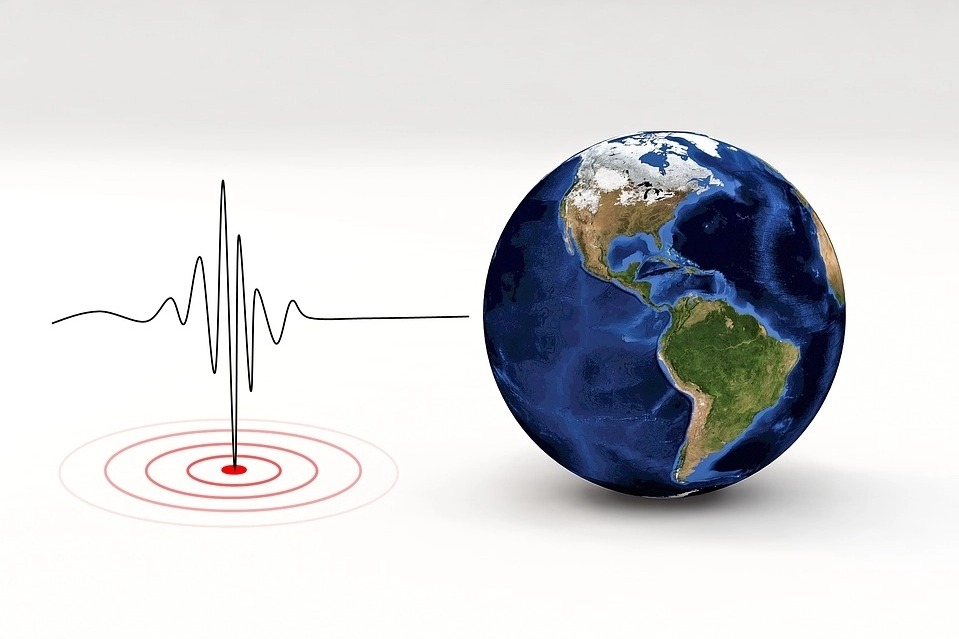 Tremors felt in Karnataka's Hassan, panic grips people