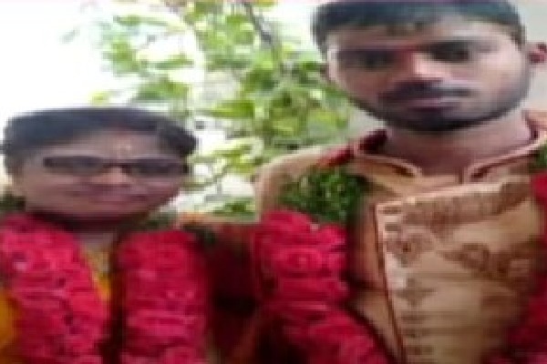 Hyd: Newly-wed inter-caste couple end life at Ramanthapur