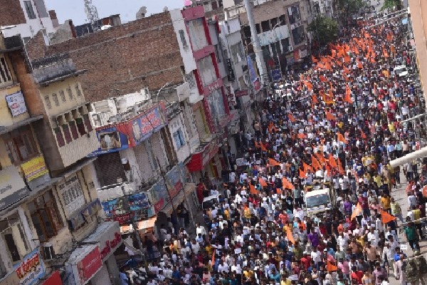 Thousands take out silent march in Udaipur, demand capital punishment for Kanhaiya Lal's killers