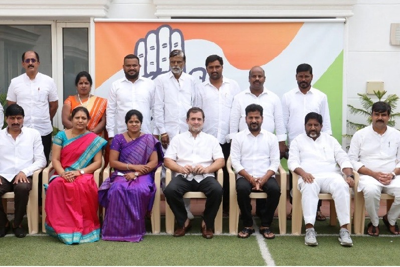 Jolt to TRS as a Mayor joins Congress