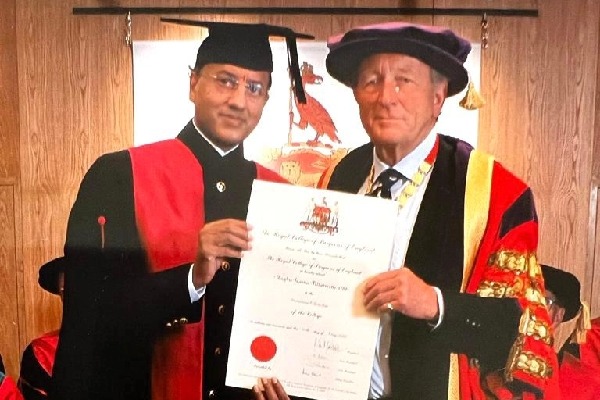 Indian surgeon Raghu Ram receives honour from Royal College of Surgeons