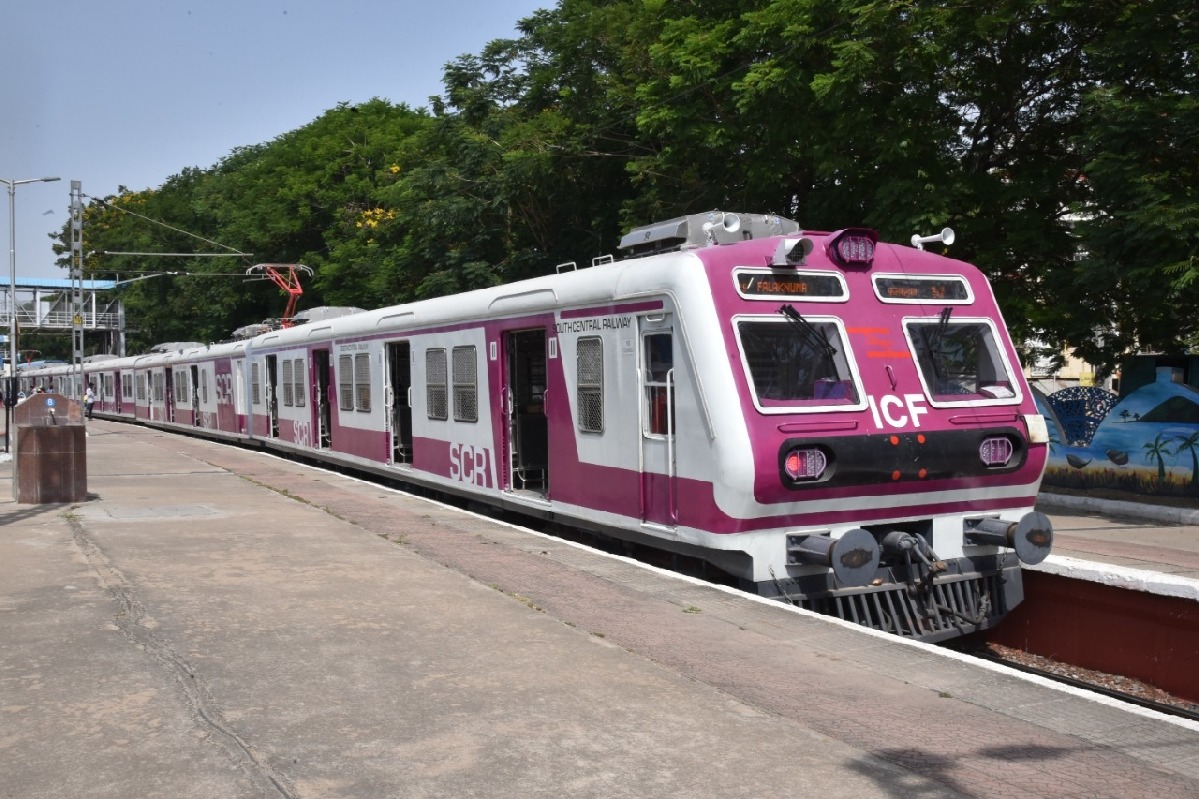 MMTS trains cancelled in Hyderabad in view of rain alert