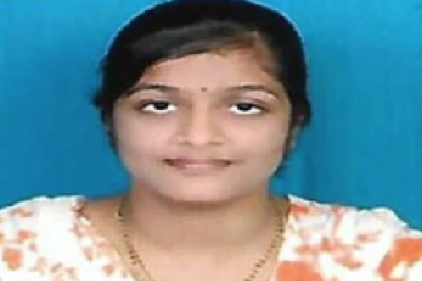 Guntur: Loan app harassment drives woman to suicide 