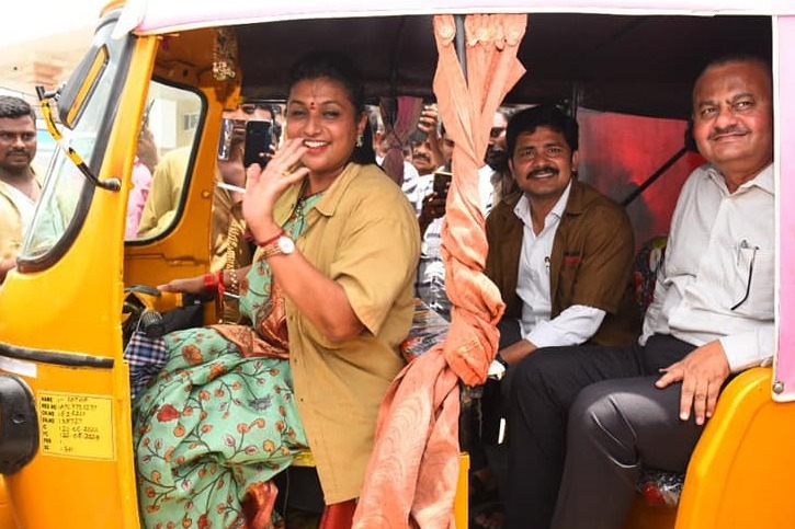 Roja flays Jana Sena’s digital campaign, asks why Pawan Kalyan silent in TDP rule over roads