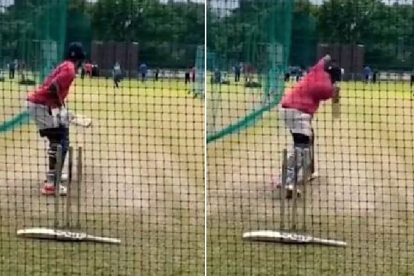 Jhulan Goswami bowls to KL Rahul at NCA nets; video goes viral