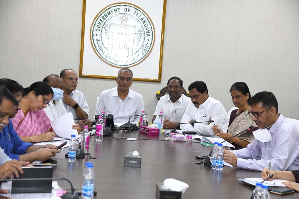 Taking steps to stop spread of seasonal diseases: Harish Rao