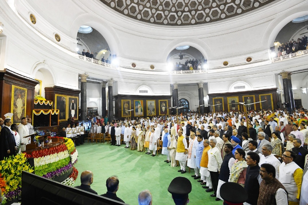 Trinamool joins Oppn ranks, alleges protocol violation during Prez swearing-in