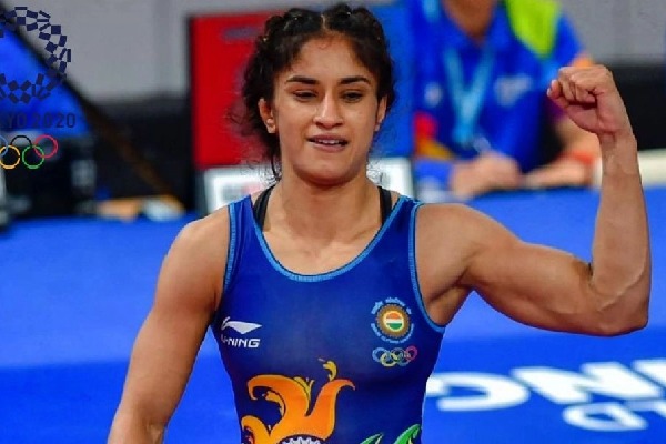 CWG 2022, Wrestling: Vinesh Phogat clinches gold, completes hat-trick of top podium finishes