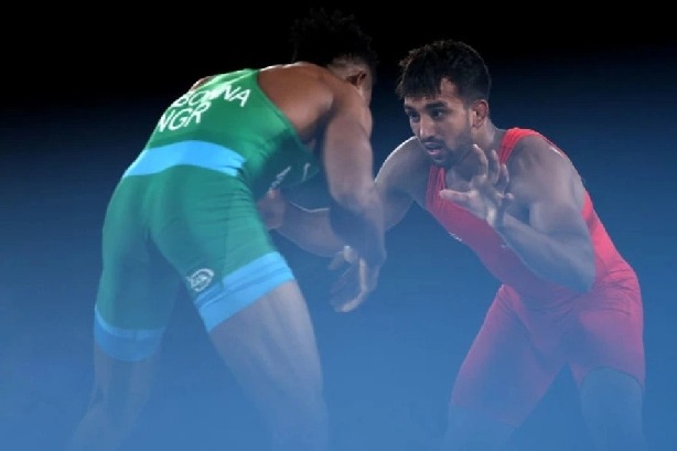 CWG 2022: 19-yr-old Indian grappler Naveen bags gold, beats Pakistan's Muhammad Sharif Tahir