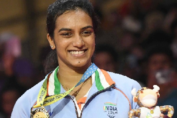 Telangana, Andhra Pradesh CMs congratulate Sindhu