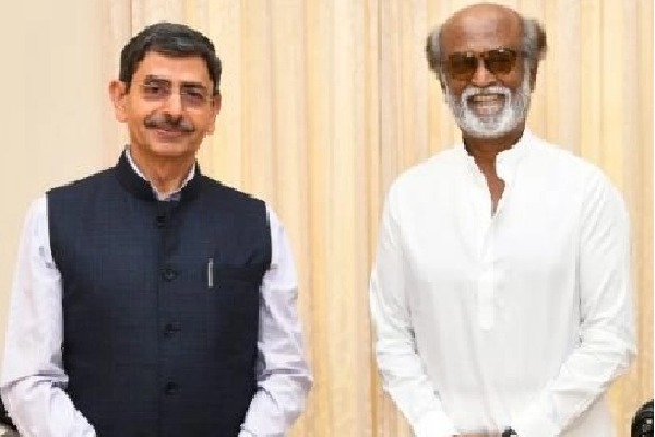 'Discussed politics': Rajinikanth meets TN Governor, refuses to divulge details