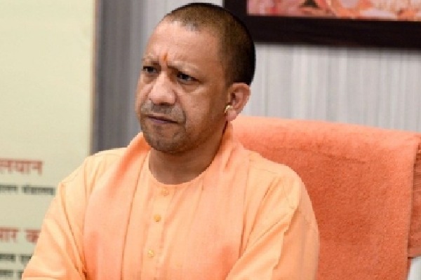 Death threat to Yogi on WhatsApp