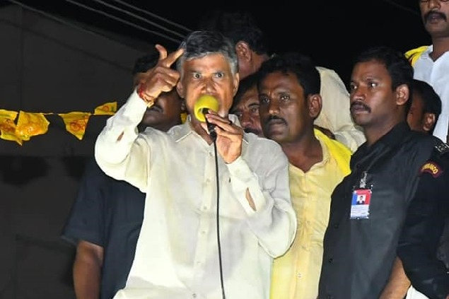 YSRCP calls for Kuppam bandh, cadre warns to obstruct Chandrababu tour