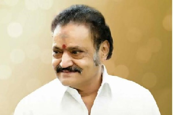 Chandrababu, Nara Lokesh remember Nandamuri Harikrishna on his death anniversary