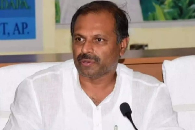 YSR name apt for health varsity: YSRCP