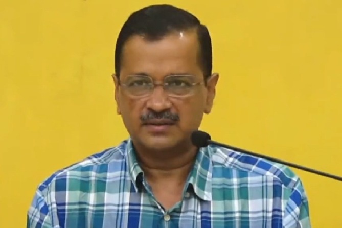 'Time of officers being wasted for dirty politics', says Kejriwal on ED raids