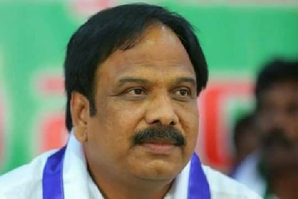 Jagan suspends former MLA Raavi Venkata Ramana from YSRCP