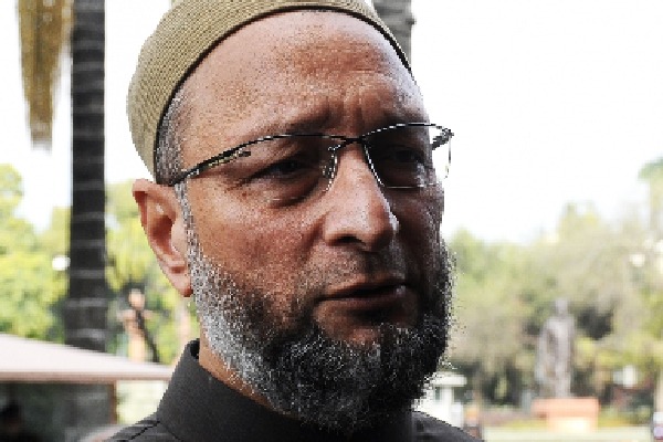 Owaisi writes to PM to defend Places of Worship Act in SC