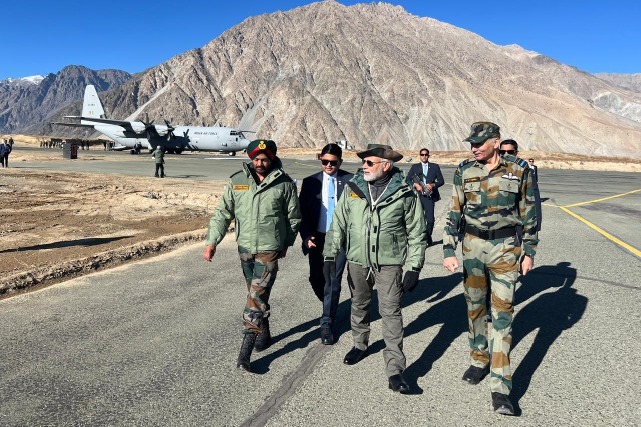 PM Modi in Kargil to celebrate Diwali with soldiers