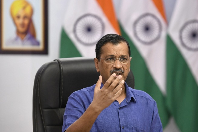 Include photos of Ganesha, Lakshmi on currency notes: Kejriwal to Centre