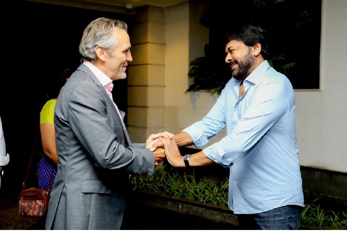 Chiranjeevi treats British Deputy High Commissioner to Telugu delicacies