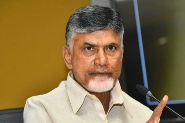 Chandrababu demands immediate relief to Mandous cyclone-hit farmers