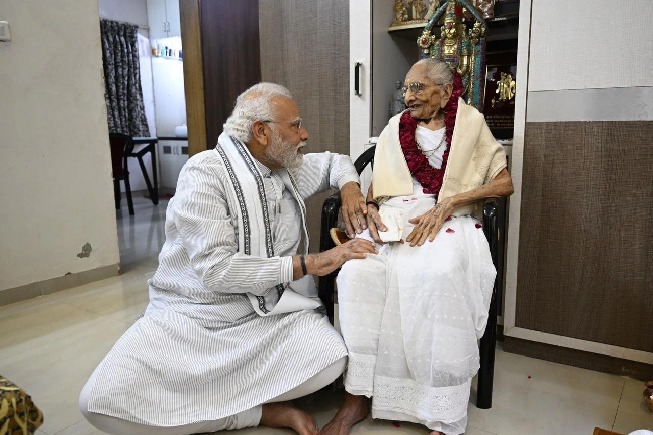 PM Modi's mother Hiraben Modi dies at the age of 100