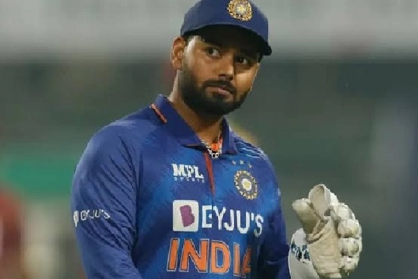 Rishabh Pant recovering well, stands up for few seconds after knee ligament surgery: Report