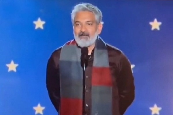 ‘Mera Bharat Mahan': S.S. Rajamouli at 28th Critics Choice Awards