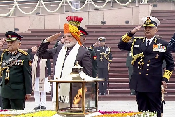 Republic Day: Marching contingents display India's military might