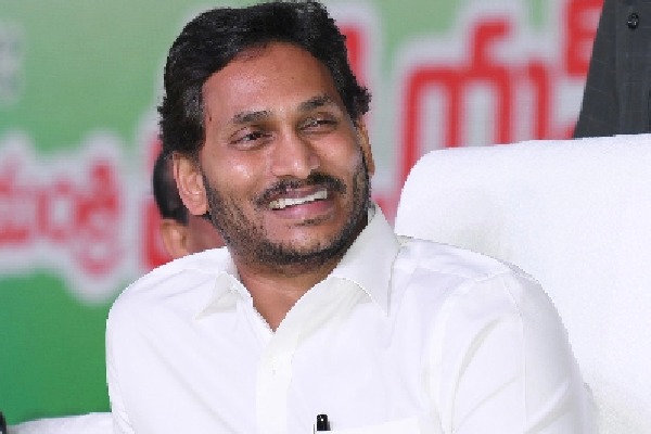 Jagan makes strong pitch for investment in Andhra