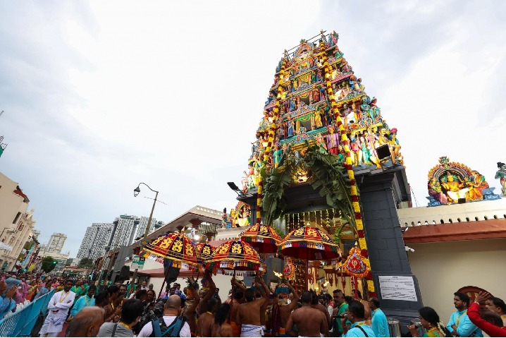 20K people mark consecration of Singapore's oldest Hindu temple