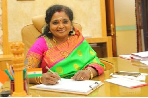 Telangana CM, Governor Tamilisai greet people on Holi