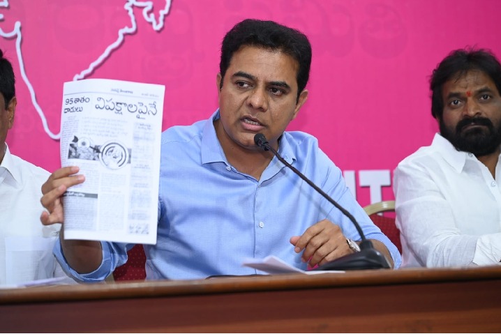 It's Modi summons, says KTR on ED notice to Kavitha