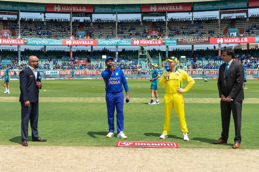 2nd ODI: Rohit back in playing eleven as Australia win toss, elect to bowl first against India