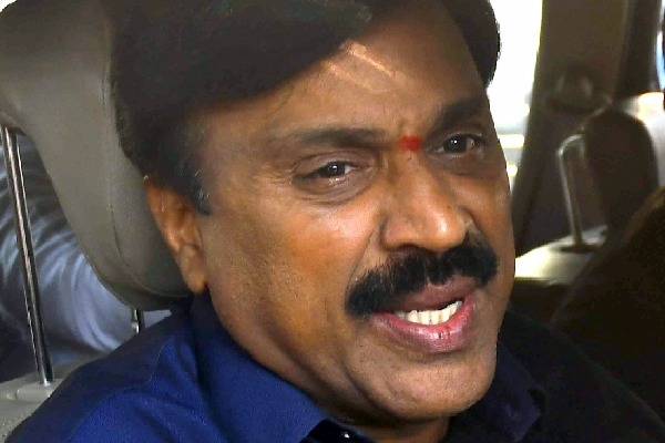 Karntaka court orders filing of criminal case against Janardhana Reddy