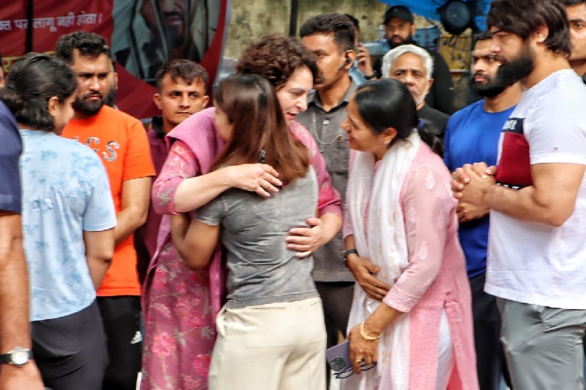 Don't have any expectations from PM: Priyanka Gandhi meets protesting wrestlers at Jantar Mantar