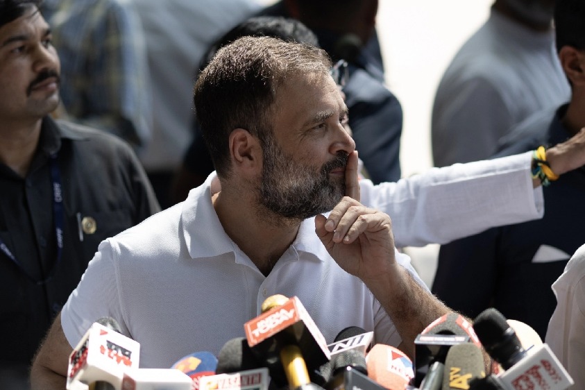 Market of hatred shut, shops of love opened in Karnataka: Rahul