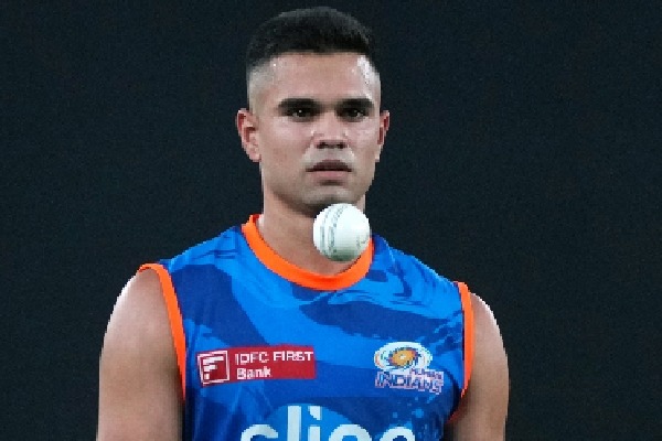 Arjun Tendulkar bitten by stray dog