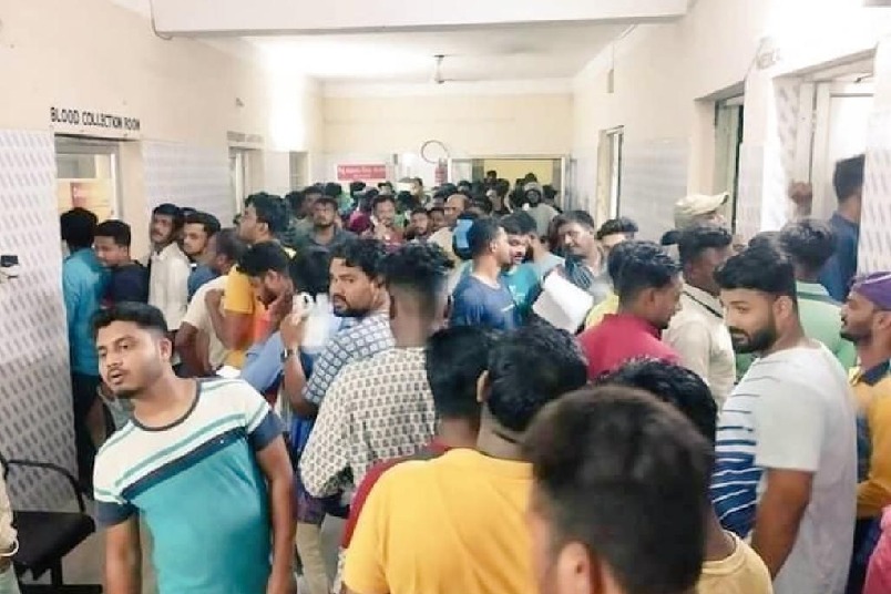 Odisha train tragedy: Local youths line up in hospitals to donate blood