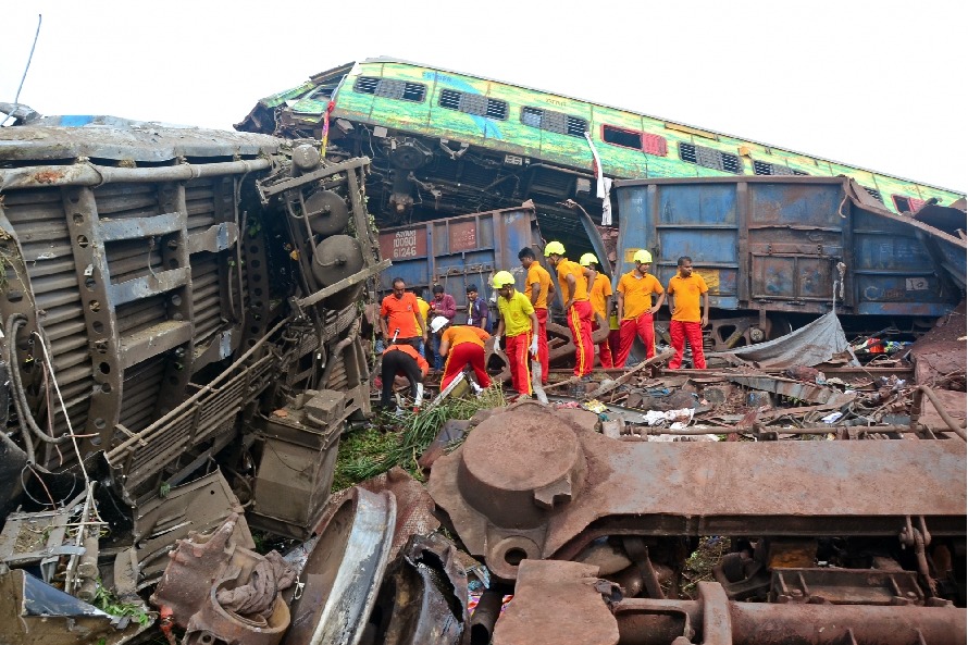 Odisha train tragedy: Loco pilots of Coromandel Express alive, under treatment