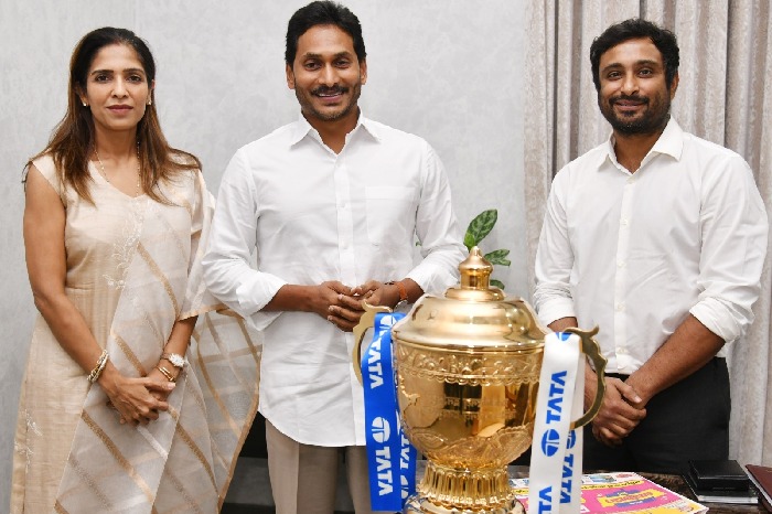 Second Innings? Ambati Rayudu again meets Jagan Mohan Reddy