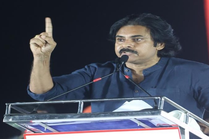 Pawan Kalyan amasses 1.1 million followers in an hour of Insta debut