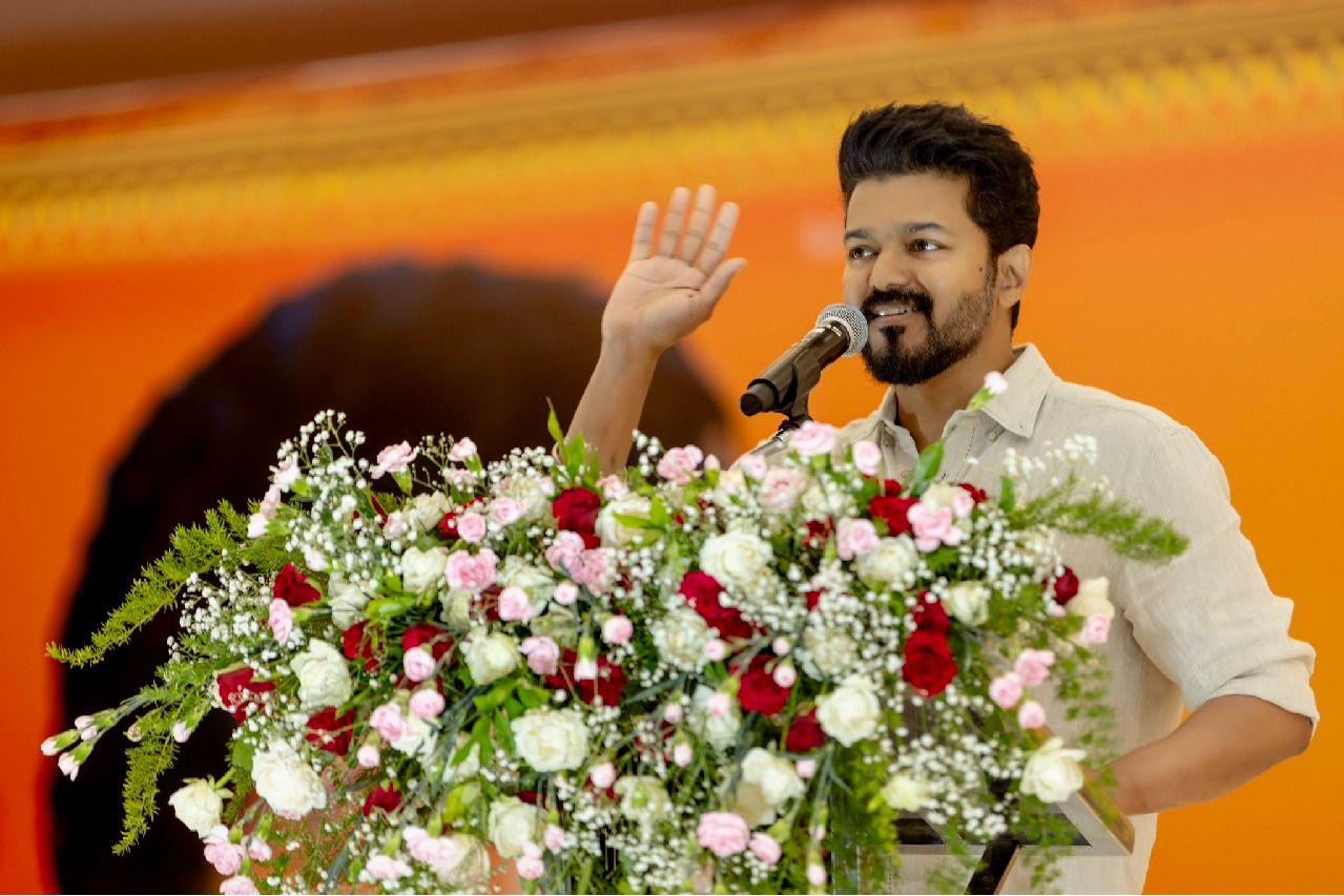 Speculations rife as Tamil superstar Vijay calls meeting of fans association on Tuesday