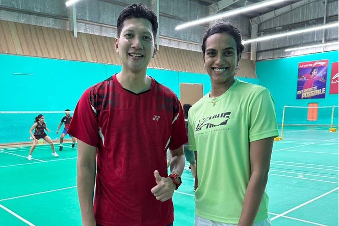 PV Sindhu announces Muhammad Hafiz Hashim as her new coach