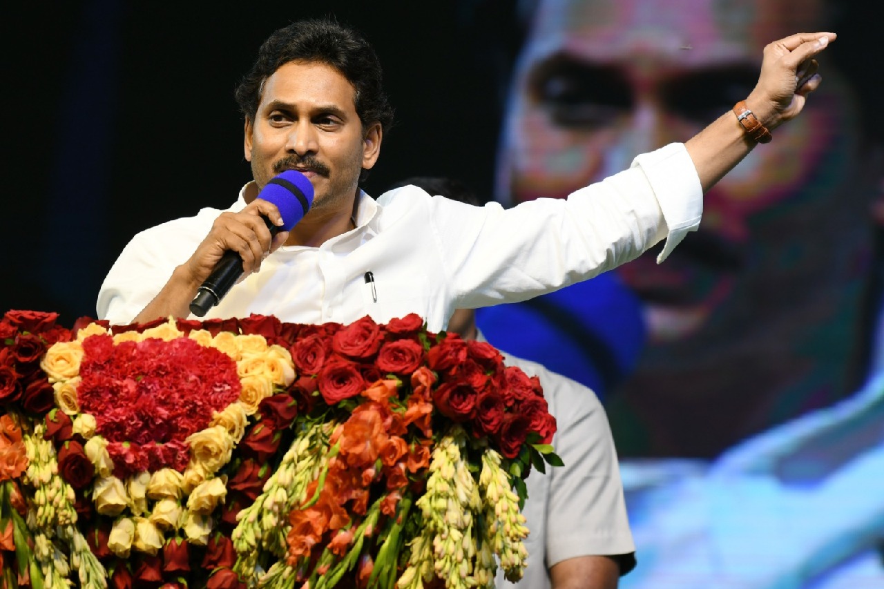 'Jagan stooping low as he fears defeat': TDP leader